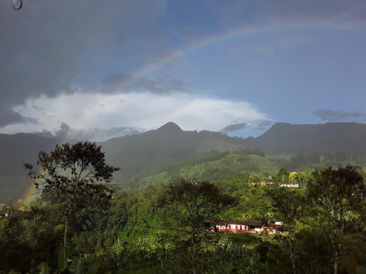 Alojamiento Rural Jardín Consentido Exterior foto